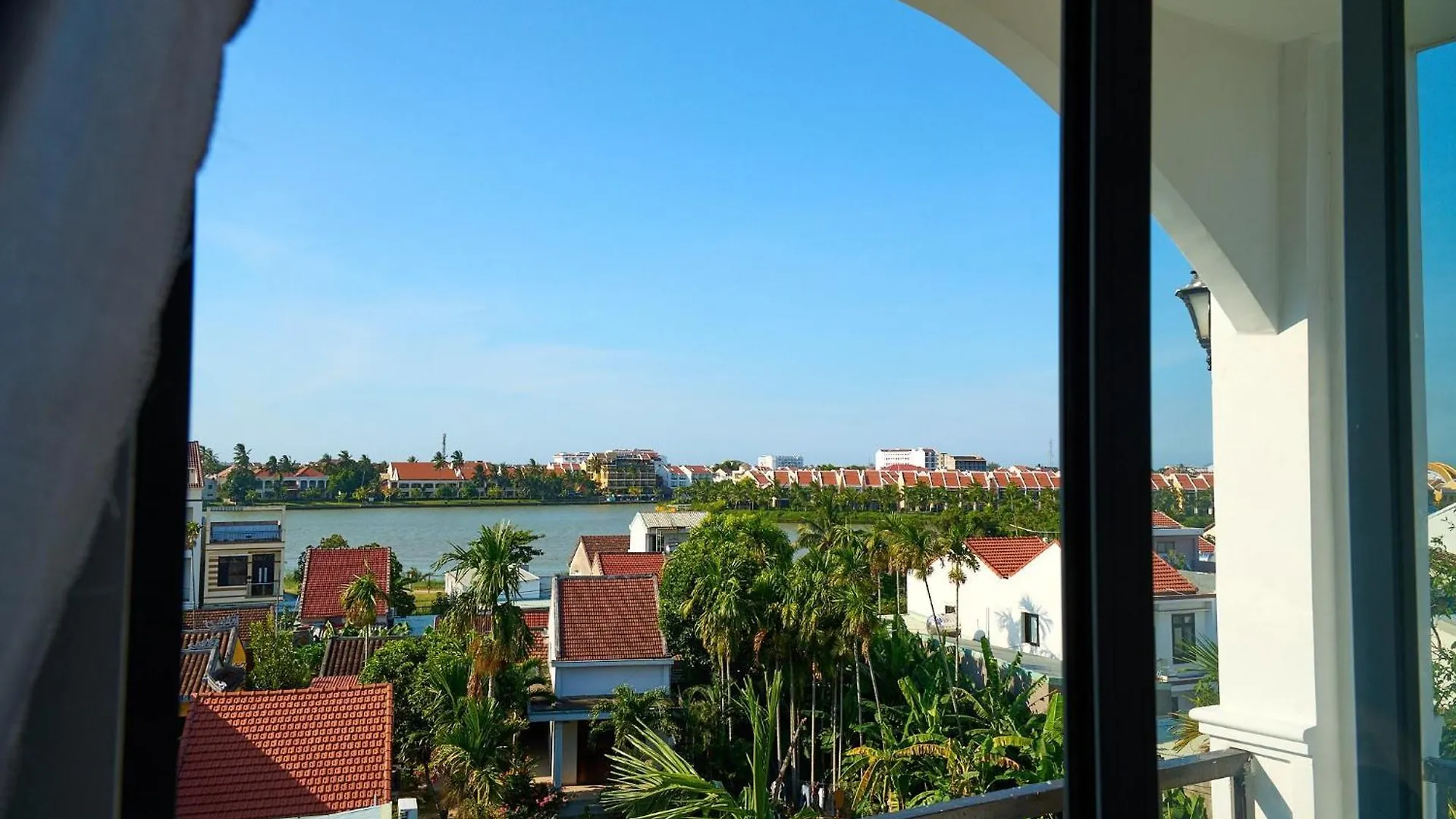 Hoi An Legend Charm Boutique Hotel